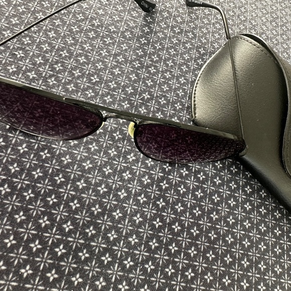 DIFF Cruz Aviators Sunglasses - Picture 2 of 4
